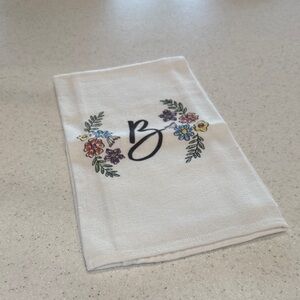 White Floral Monogram 'B' Kitchen Towel